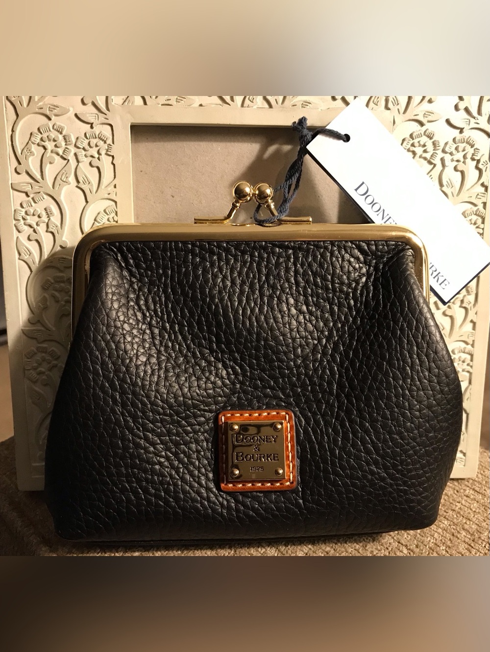 D&B Pebble Leather Lg. Frame Purse 🔥